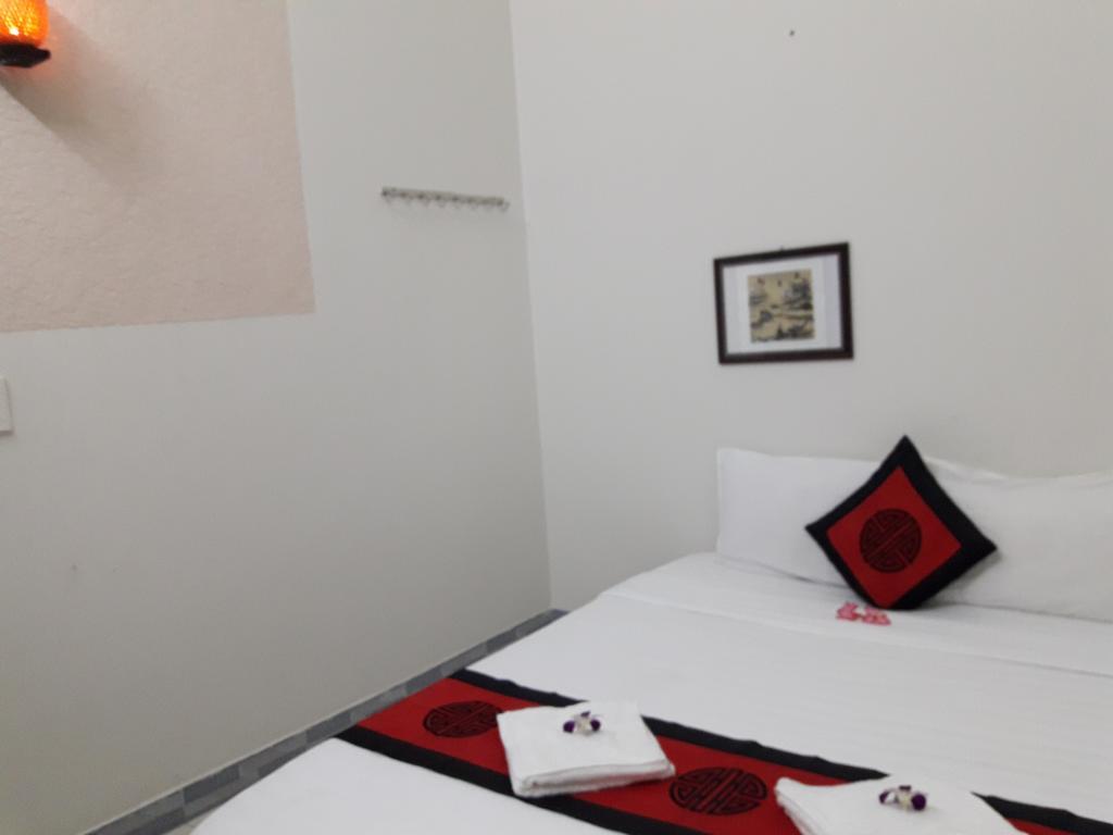 Red Ceramics Homestay Хой Ан Екстериор снимка
