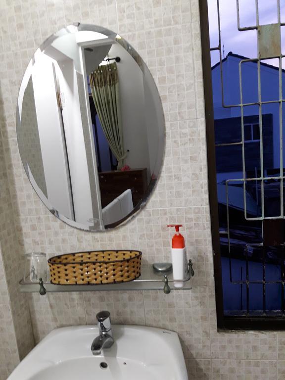 Red Ceramics Homestay Хой Ан Екстериор снимка