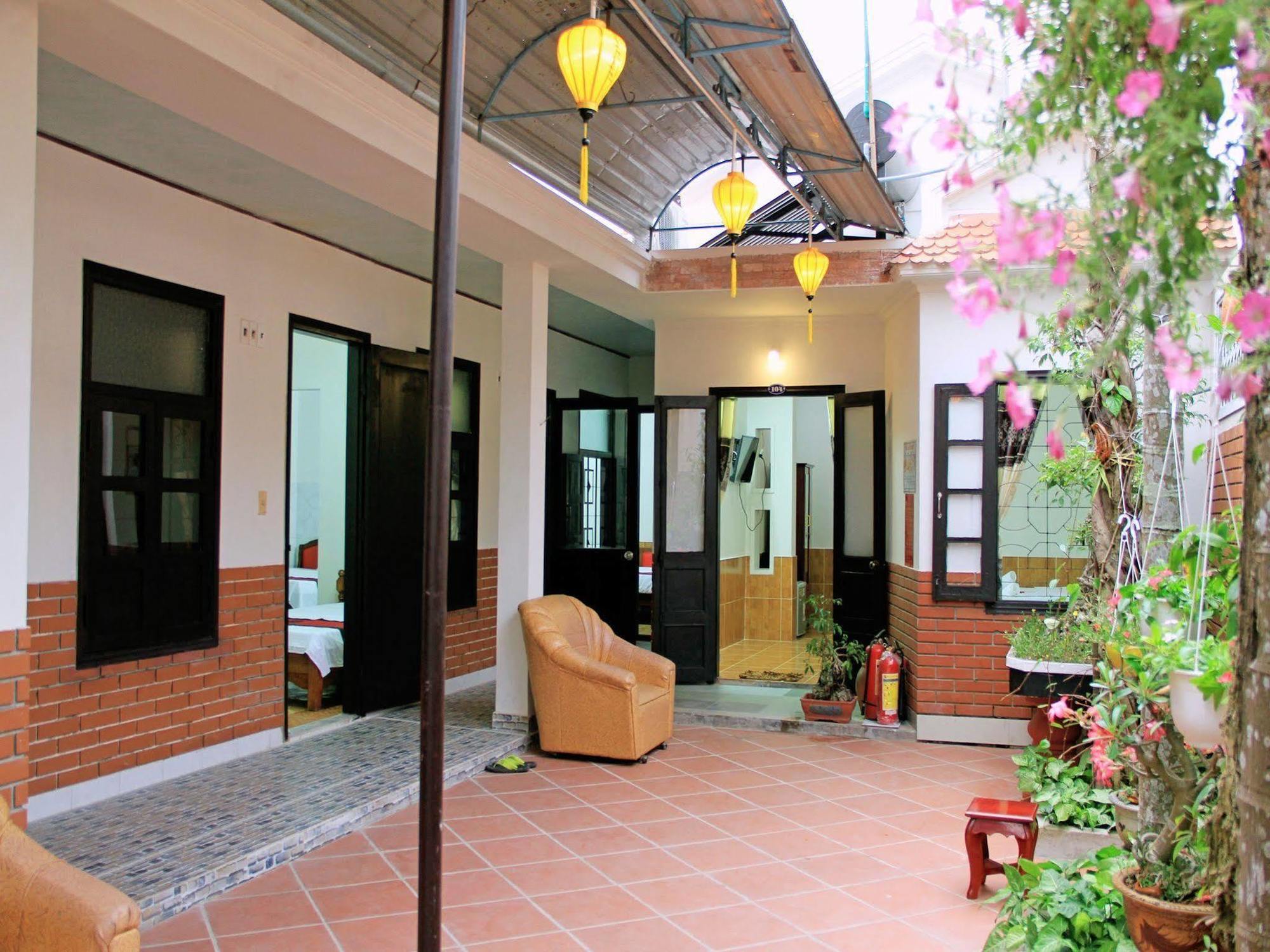 Red Ceramics Homestay Хой Ан Екстериор снимка